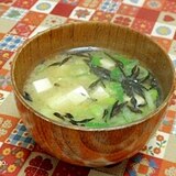 ひじきと豆腐の味噌汁